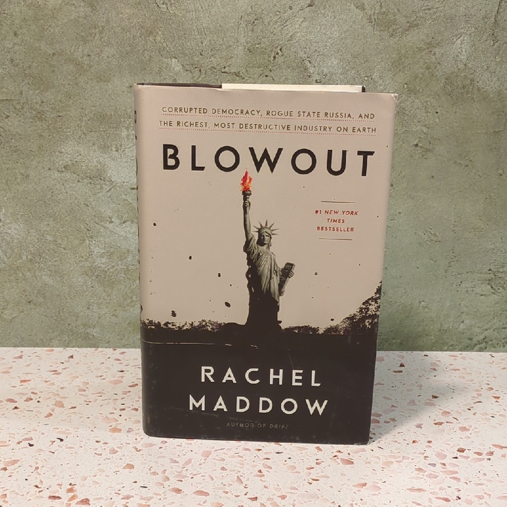 Blowout | Rachel Maddow | Crown Publishing | Hardcover